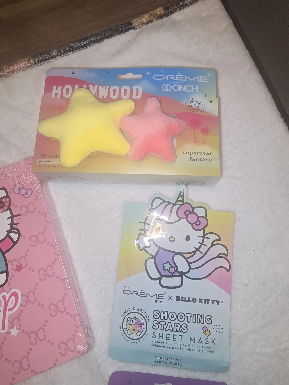 Ultimate Sanrio Hello Kitty Skincare & Makeup Bundle - 8pc Gift Set